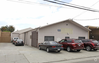 More details for 110 Hegenberger Loop, Oakland, CA - Industrial for Sale