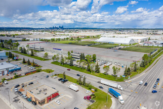 4920-5020 72 Av SE, Calgary, AB - aerial  map view - Image1