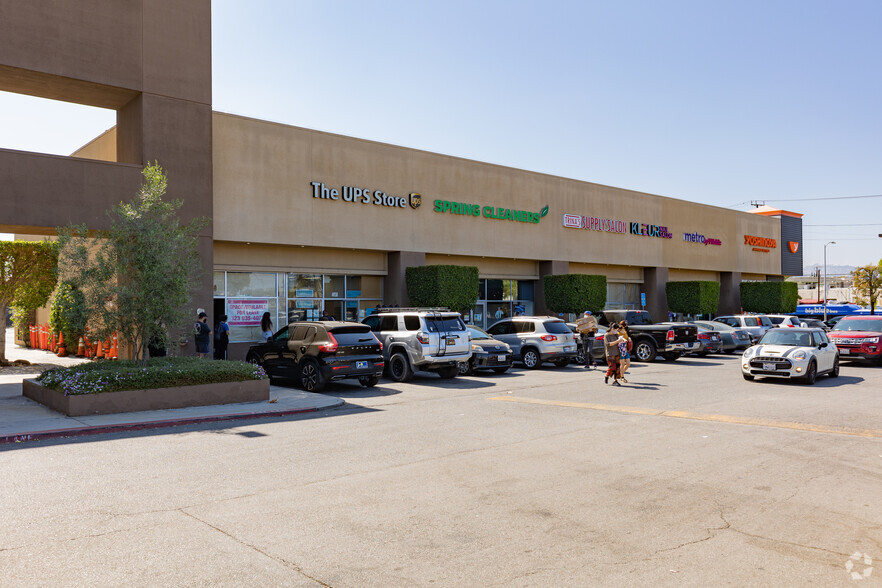 4701-4858 Pico Blvd, Los Angeles, CA for rent - Building Photo - Image 3 of 4