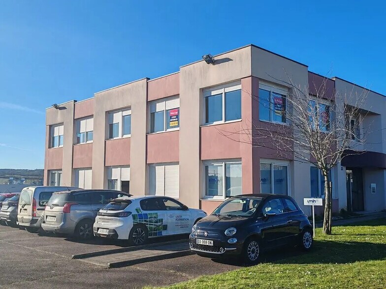 Office in Dijon for sale - Primary Photo - Image 1 of 7