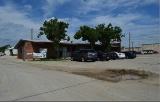 More details for 201 N Richey St, Pasadena, TX - Industrial for Rent