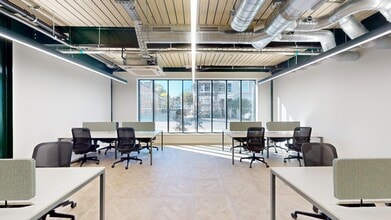 116 Putney Bridge Rd, London to rent Interior Photo- Image 2 of 8