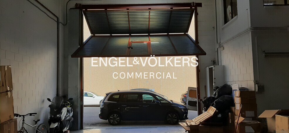 Industrial in Castellar del Vallès, Barcelona for sale - Interior Photo - Image 2 of 9