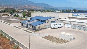 1574 E Lemonwood Dr, Santa Paula, CA for sale - Building Photo - Image 2 of 13