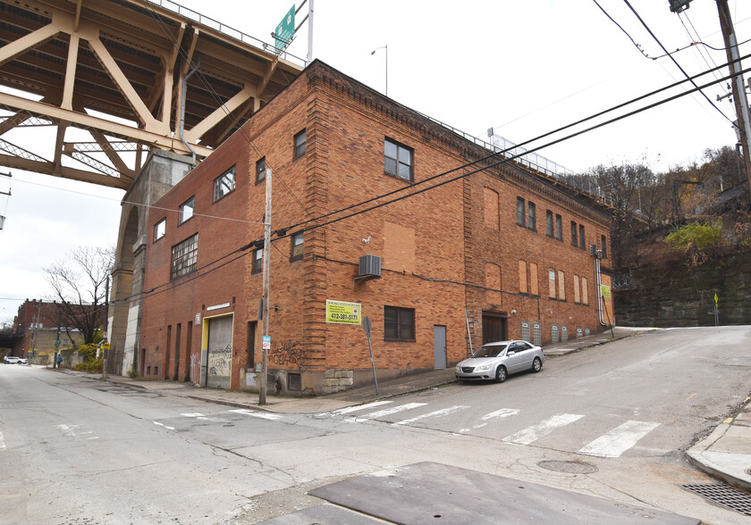 201 E Carson St, Pittsburgh, PA for sale - Primary Photo - Image 1 of 1