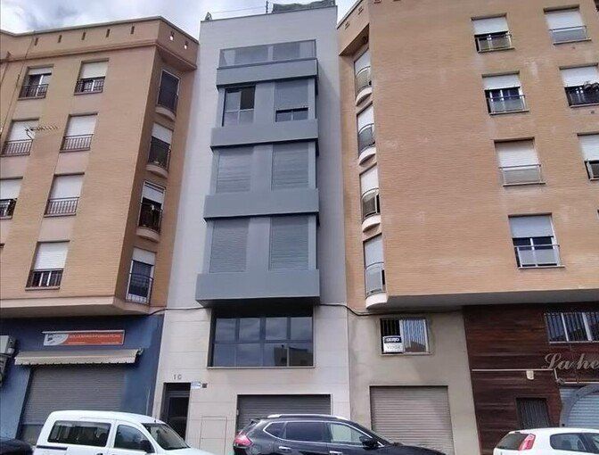 Retail in ALMAZORA, Castellón for sale Primary Photo- Image 1 of 17