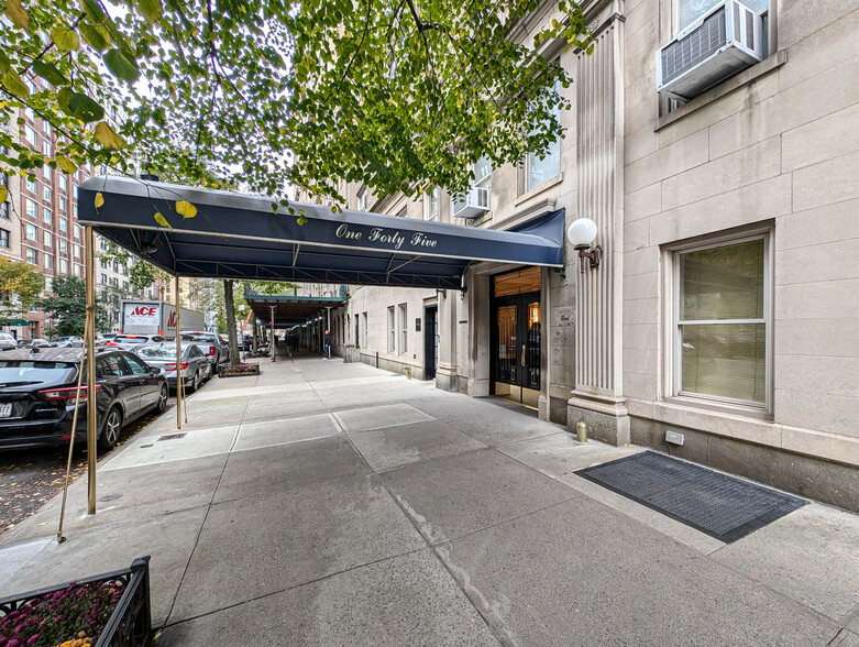 145 W 86th St, New York, NY for sale - Building Photo - Image 1 of 19