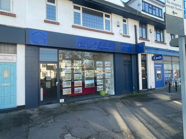 264 Sandbanks Rd, Poole to rent - Building Photo - Image 1 of 6