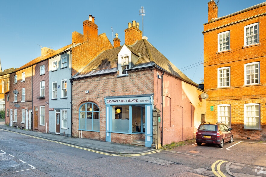 33 Barnby Gate, Newark for sale - Primary Photo - Image 1 of 1