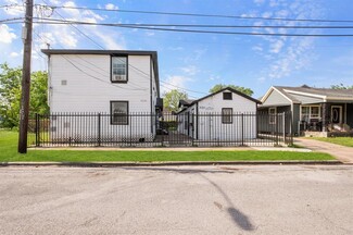 More details for 3124-3126 Webster St, Houston, TX - Residential for Sale