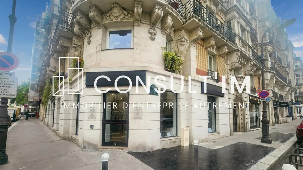 Location Commerce 150 m² - Photo 1