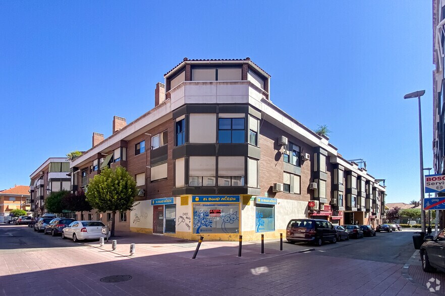 Calle Jardín, 28, San Fernando de Henares, Madrid to rent - Building Photo - Image 2 of 2