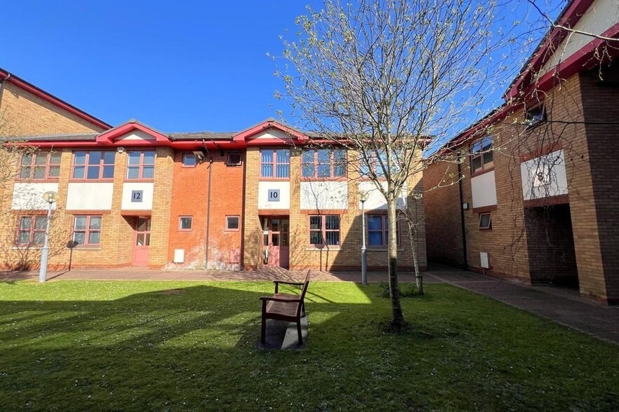 Station Rd, Witham to rent - Building Photo - Image 2 of 14