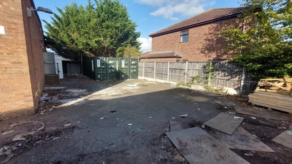 5 Robert Way, Wickford for sale - Building Photo - Image 3 of 5