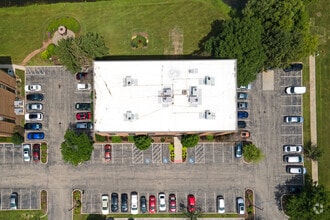 3590 Hobson Rd, Woodridge, IL - AERIAL  map view