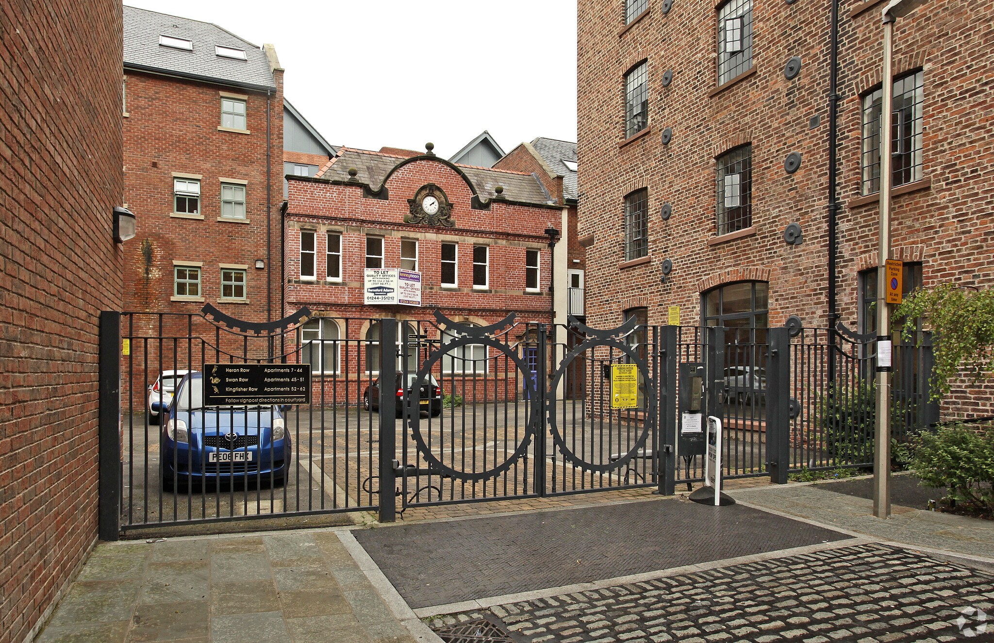 Russell St, Chester for sale Building Photo- Image 1 of 1