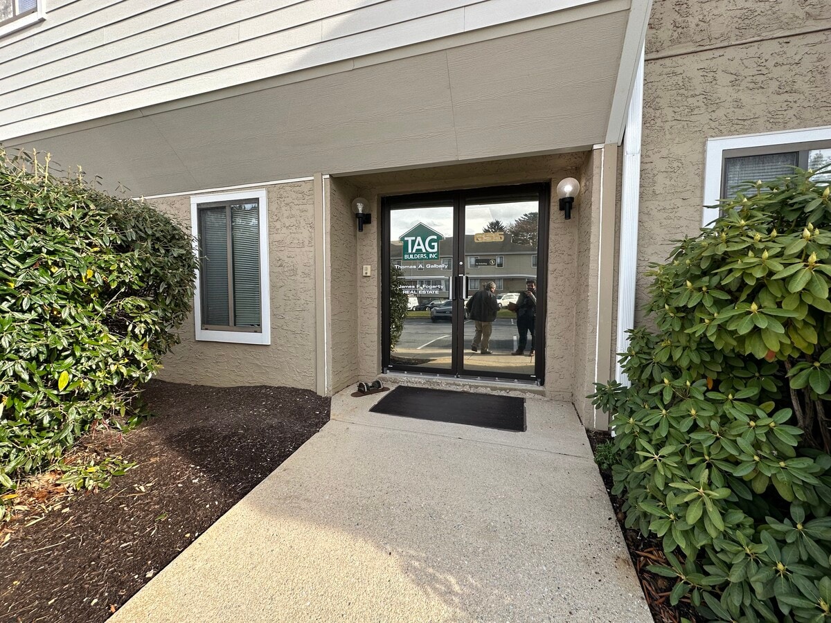 633659 Swedesford Rd, Malvern 19355 Office Condo For Sale UK