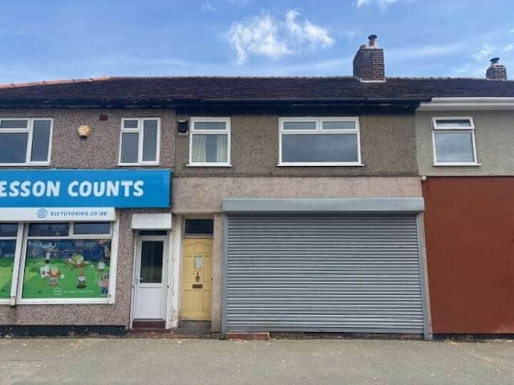 11 Town Ln, Wirral to rent - Primary Photo - Image 1 of 1