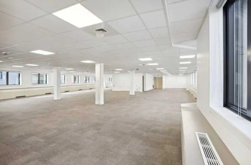 38 Rue Victor Hugo, Levallois-Perret to rent Interior Photo- Image 1 of 13