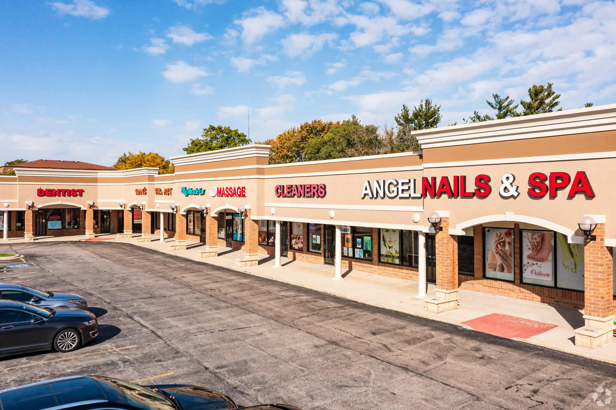 100 E Roosevelt Rd, Villa Park, IL for rent Building Photo- Image 1 of 5