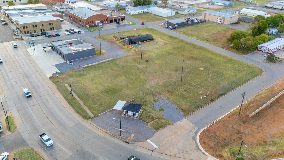 312 Main St, Weatherford, OK for sale - Aerial - Image 2 of 33