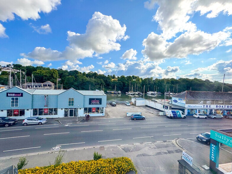 Commercial Rd, Penryn to rent - Building Photo - Image 3 of 4