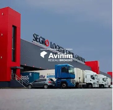 Industrial in Aulnay-sous-Bois to rent Building Photo- Image 1 of 5