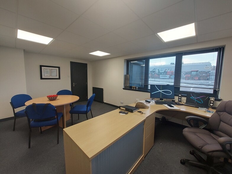 Kirkhill Dr, Dyce to rent - Building Photo - Image 3 of 5