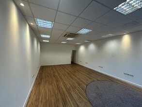 49A-65a High St, Derby to rent Interior Photo- Image 2 of 2