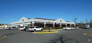 More details for 13163-13199 Hillendale Dr, Woodbridge, VA - Retail for Rent