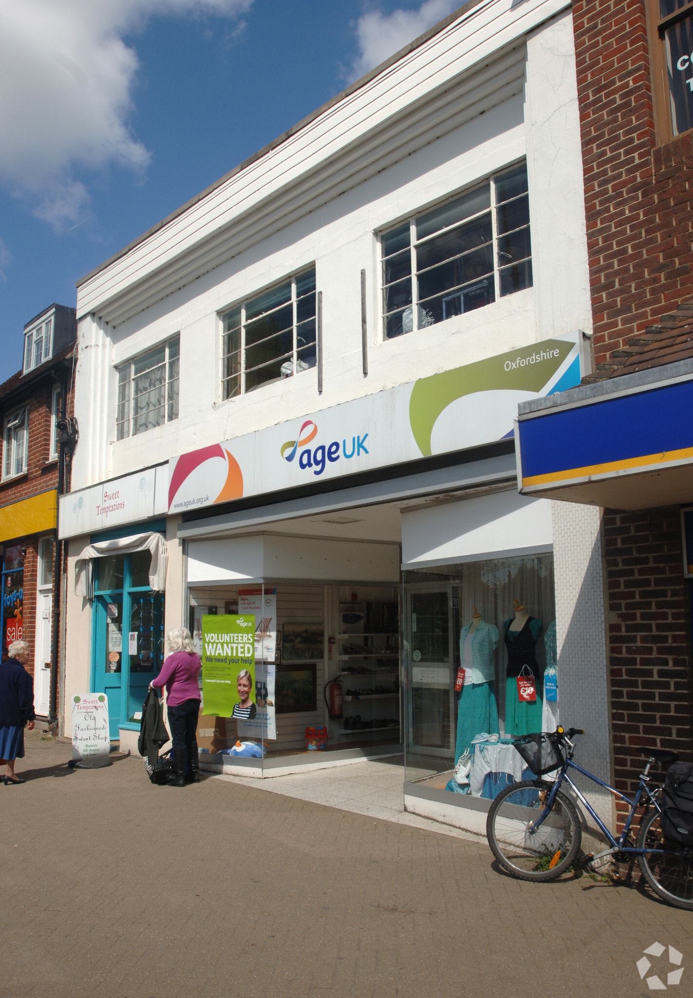 158-160 Broadway, Didcot for sale Primary Photo- Image 1 of 1