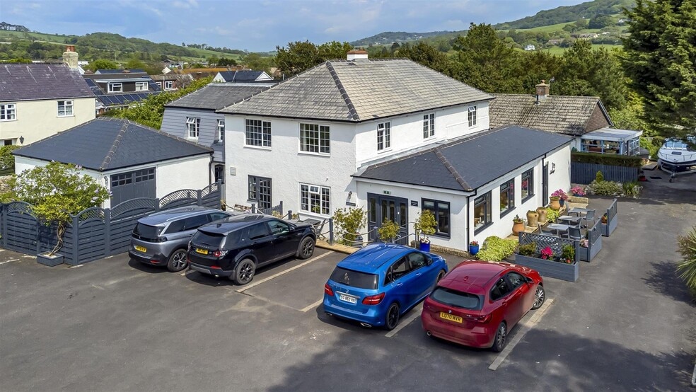 Lower Sea Ln, Charmouth for sale - Building Photo - Image 1 of 1