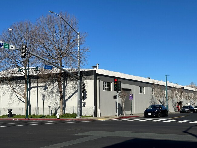 More details for 4045 Horton St, Emeryville, CA - Light Industrial to Rent