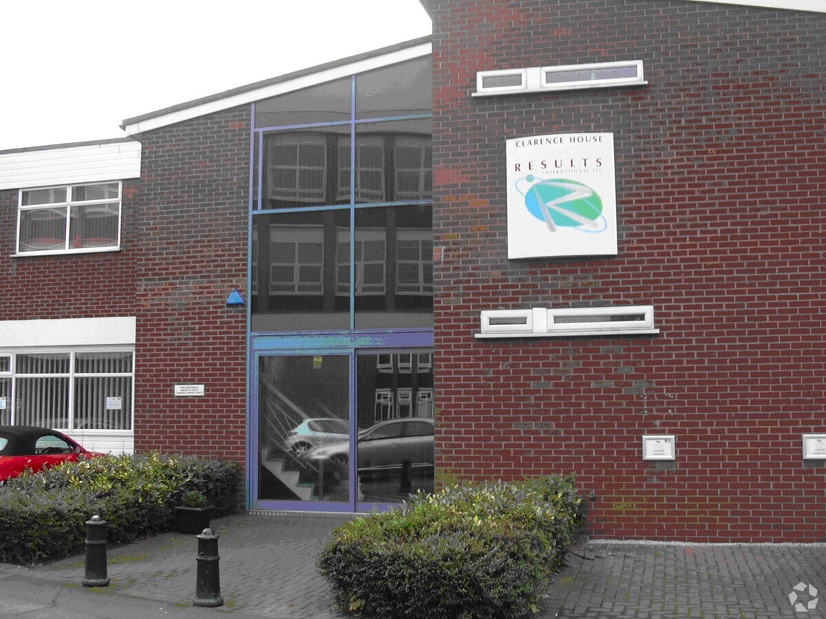 Clarence St, Leamington Spa CV31 2XA Clarence House UK