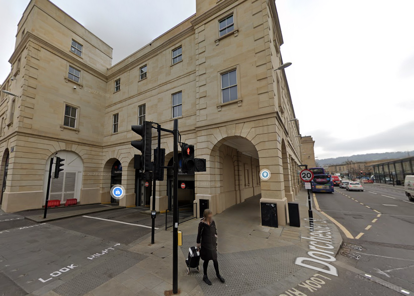 31 Southgate, Bath for rent - Building Photo - Image 1 of 9