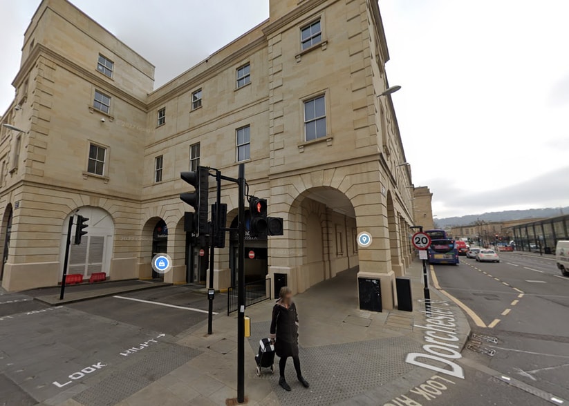 31 Southgate, Bath to rent - Building Photo - Image 1 of 9