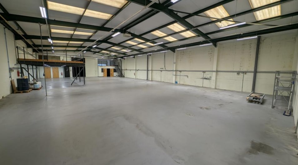 Shamblehurst Ln, Southampton, HAM SO30 2FY - Unit 21 - - Interior Photo - Image 2 of 8