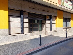 Retail in Mora, Toledo to rent Interior Photo- Image 1 of 17