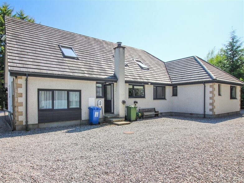 Kilmore Farmhouse Guesthouse, Drumnadrochit for sale - Building Photo - Image 2 of 29