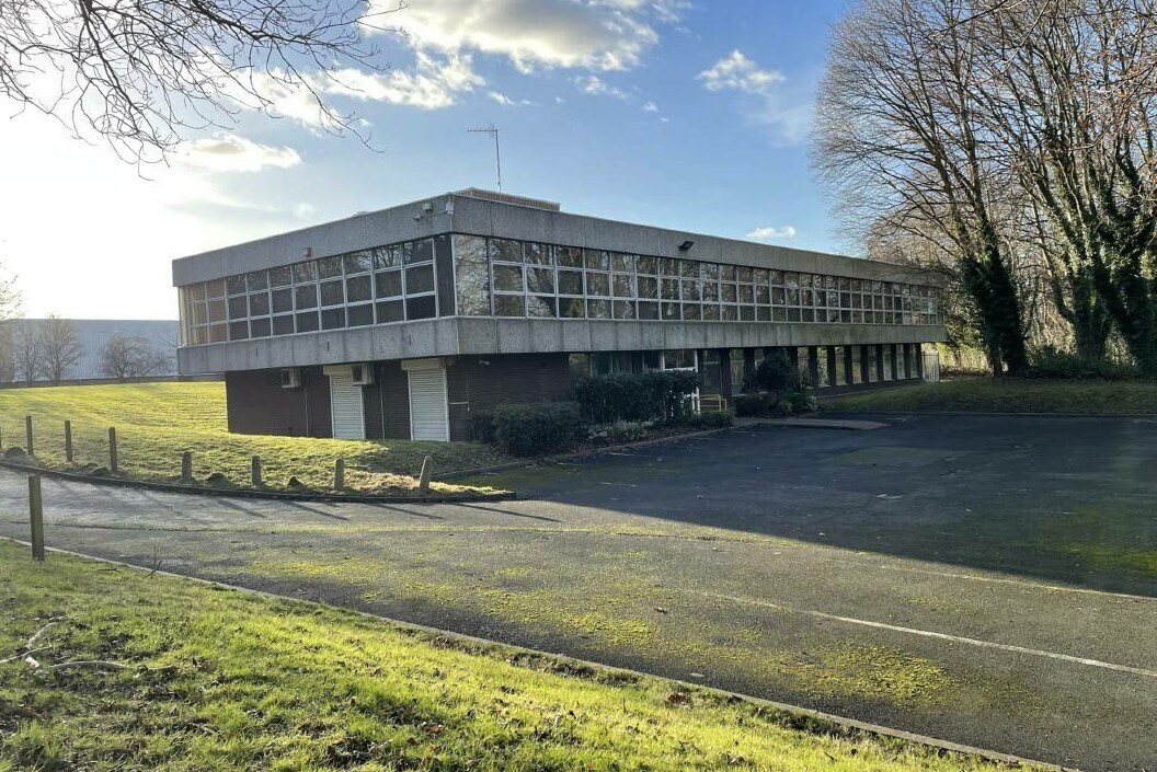 Claybrook Dr, Redditch for sale Primary Photo- Image 1 of 1