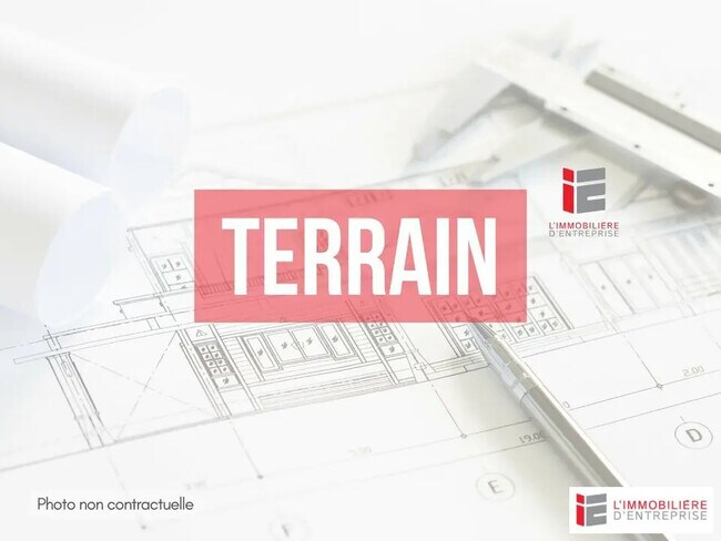 Vente Terrain 5 598 m²