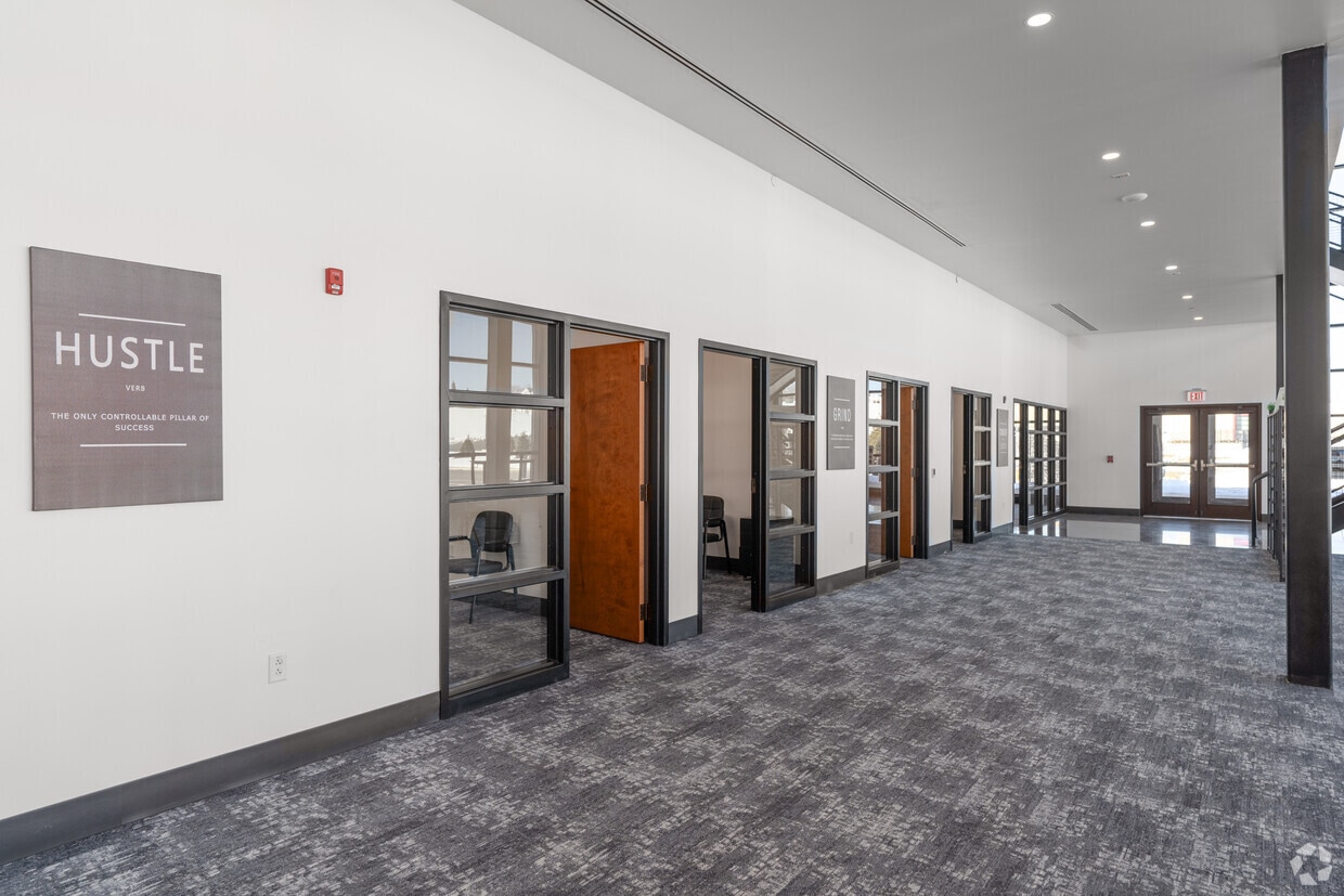 175 Cesanek Rd, Northampton, PA to rent Building Photo- Image 1 of 6