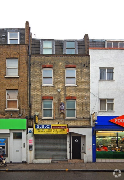 130 Essex Rd, London for sale - Primary Photo - Image 1 of 3