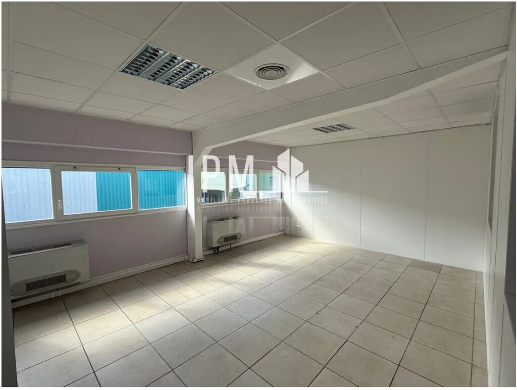 Location Bureaux 72 m² à 170 m² - Photo 1