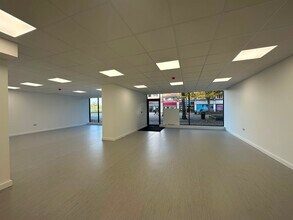 Ortongate Shopping Centre, Peterborough for rent Interior Photo- Image 2 of 4