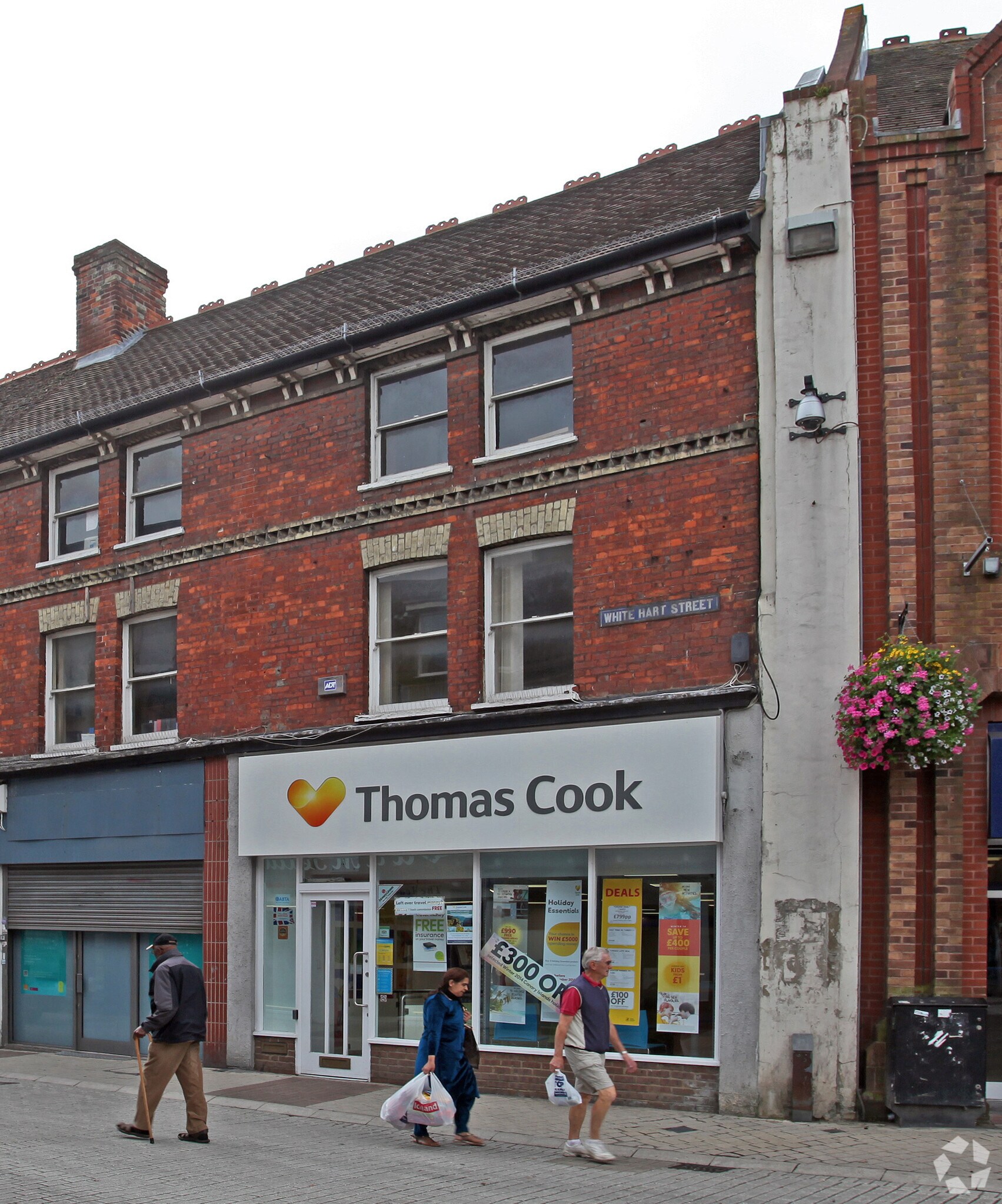 25 White Hart St, High Wycombe for sale Primary Photo- Image 1 of 1