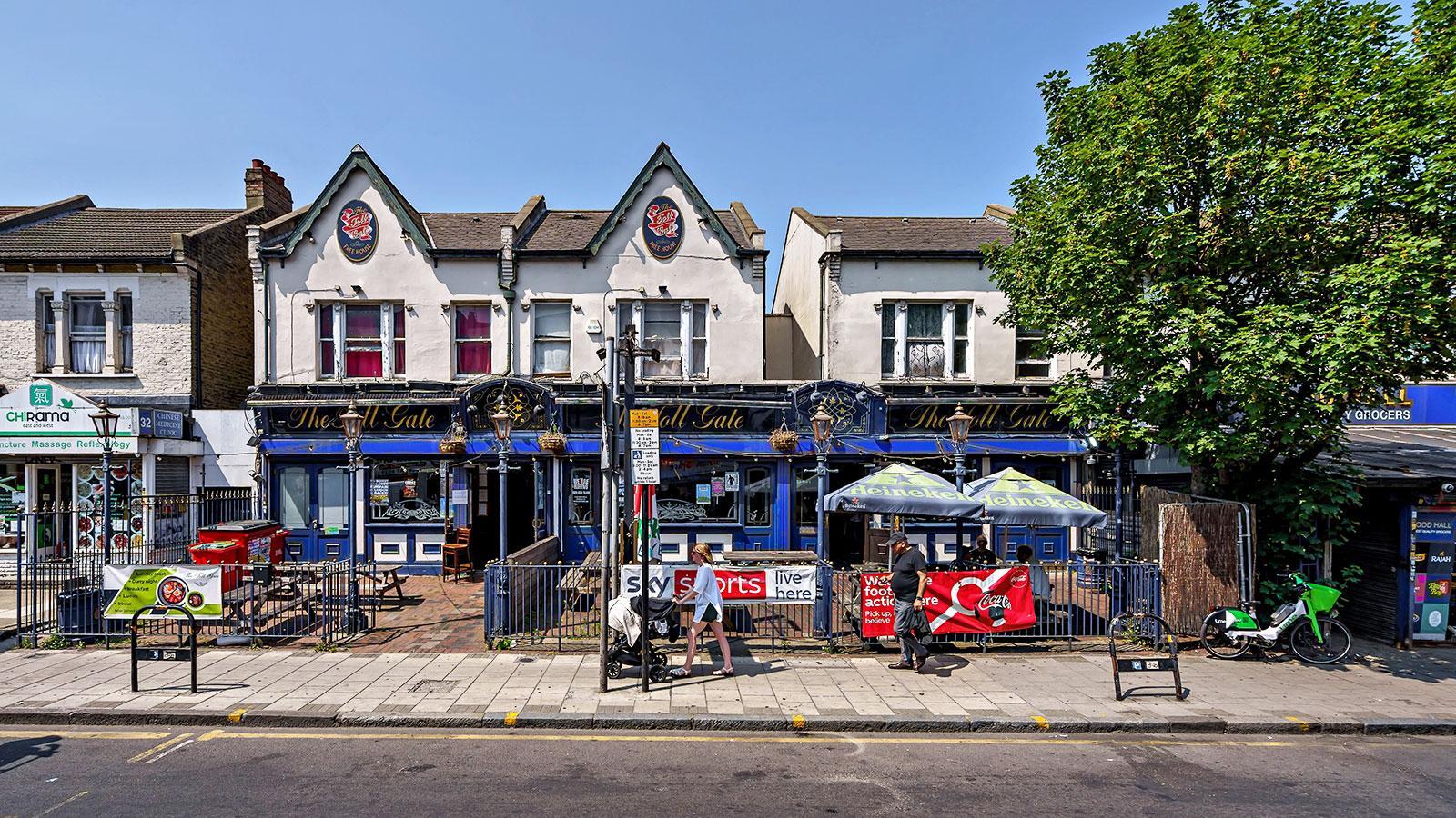 26-31 Turnpike Ln, London for sale Building Photo- Image 1 of 1