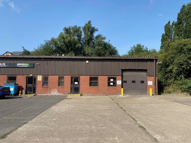 More details for 11-12 Mason Rd, Colchester - Industrial to Rent