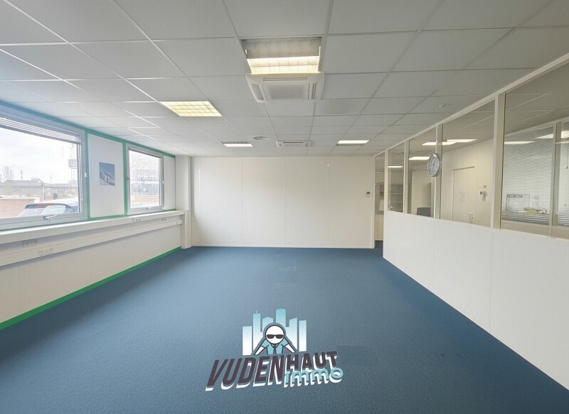 Office in Labège to rent - Interior Photo - Image 3 of 9