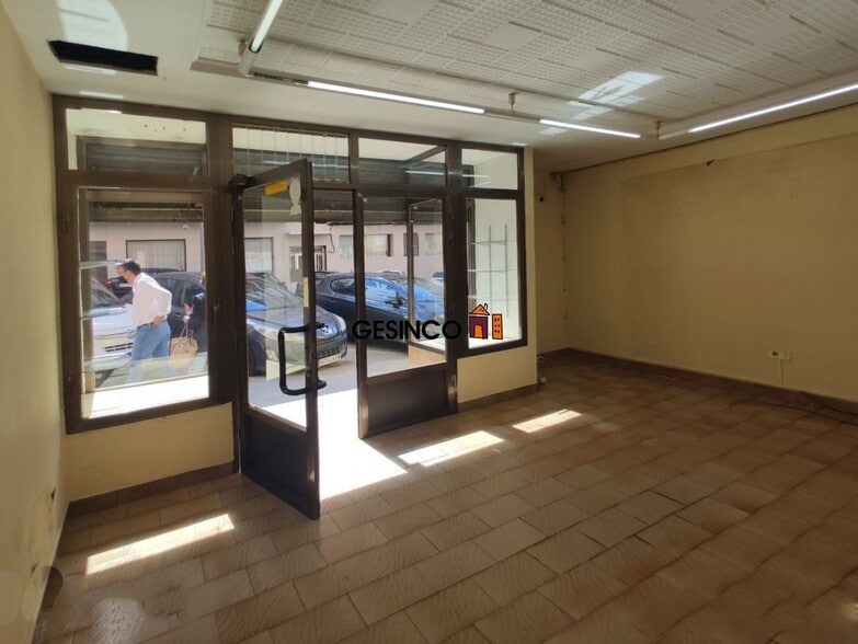 Avinguda Daniel Gil, 53, Ontinyent, Valencia to rent - Building Photo - Image 2 of 5